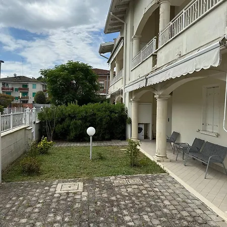 Eldorado Apartment